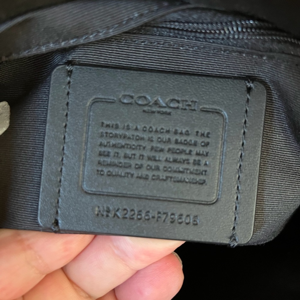 New with tags Coach Gallery tote Midnight Black  cross grain leather Bag - Picture 10 of 11